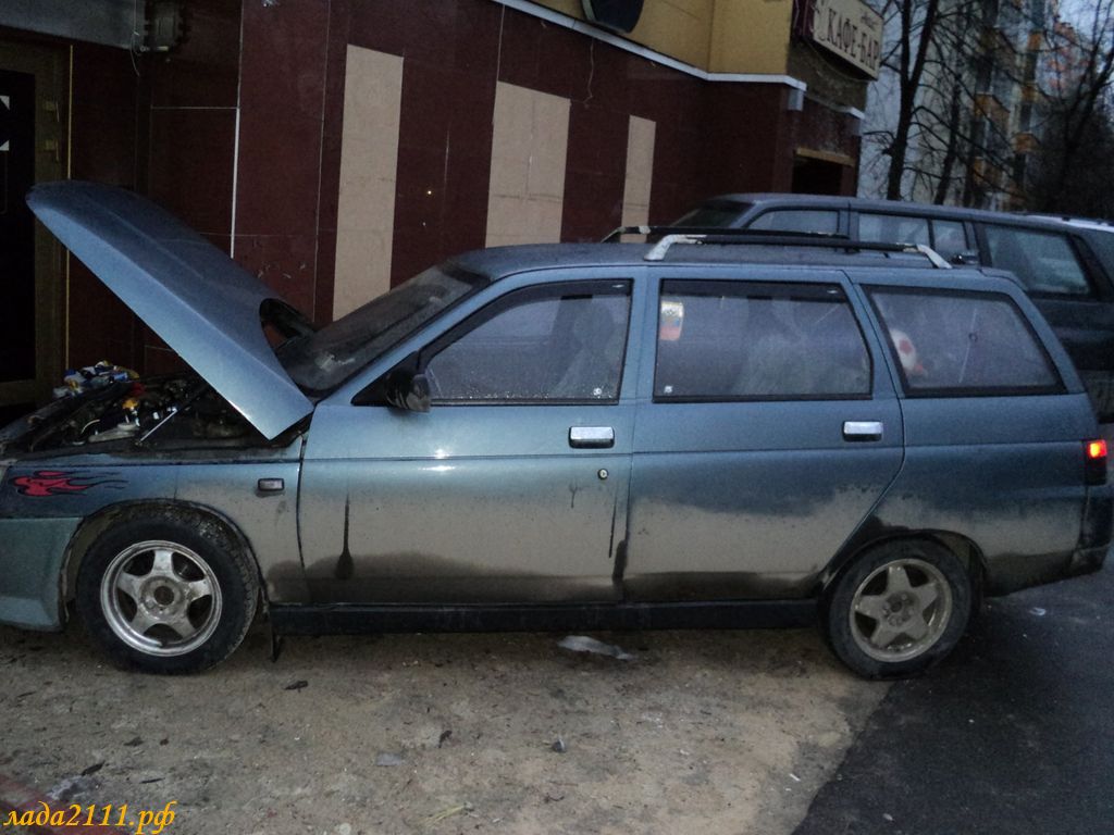 Плавник на крышу автомобиля (разновидности и установка)